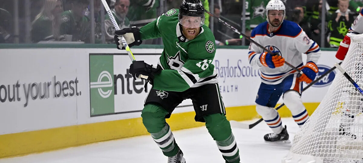 Toronto Maple Leafs eye Wisconsin legend Joe Pavelski for HC vacancy