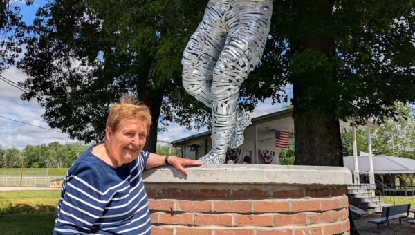 ‘He’s come back home.’ Browns legend Vince Costello honored with new statue in Magnolia