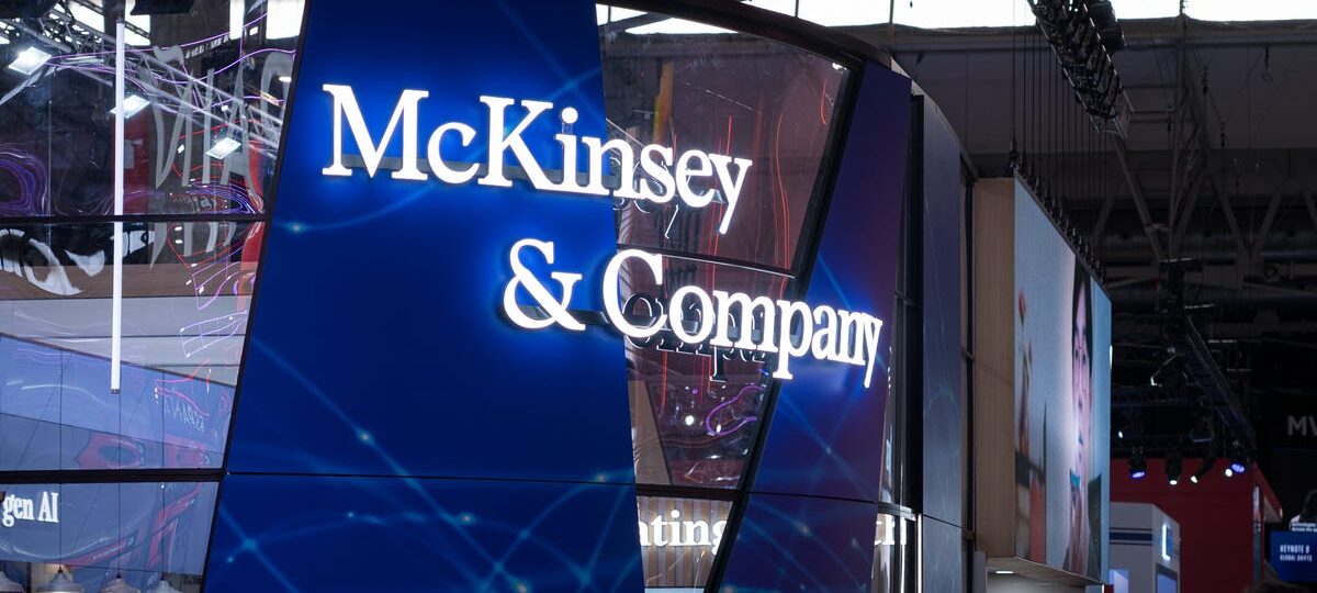 McKinsey consultants are using AI to end their dependence on PowerPoint