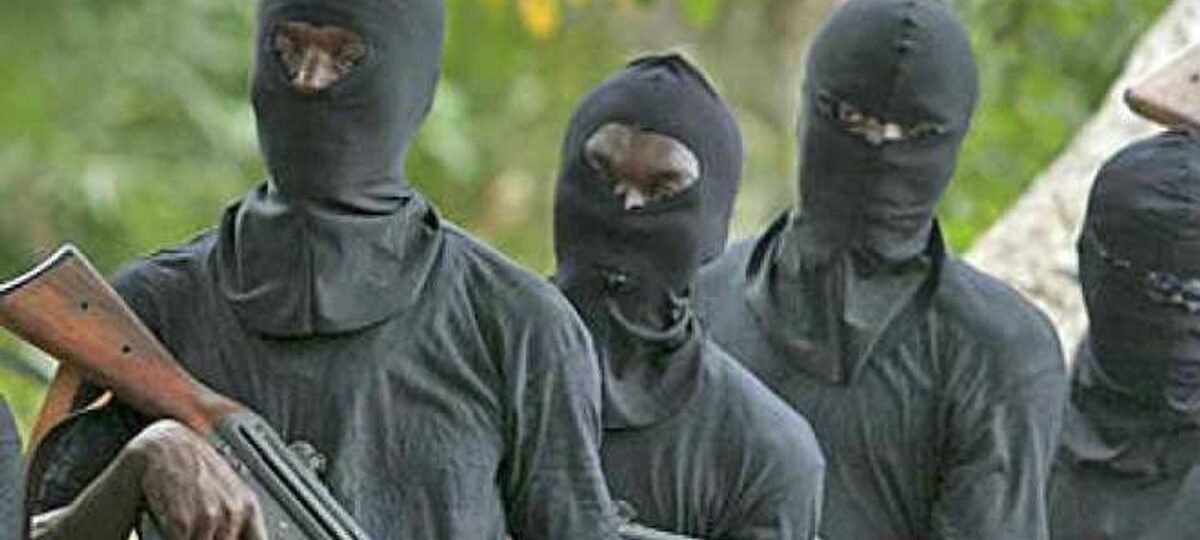 Gunmen kill man, wife, one other in Plateau community