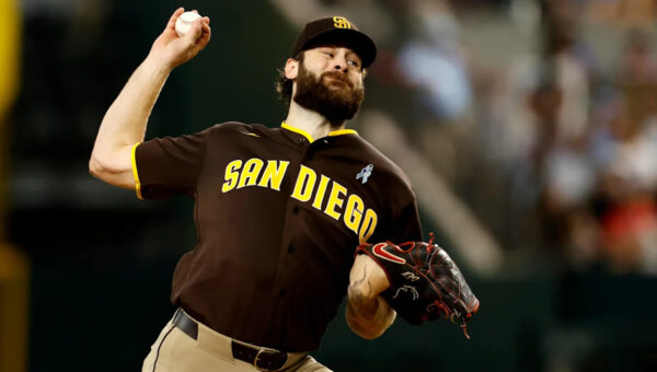 Newfound San Diego slug not enough, drops second straight series