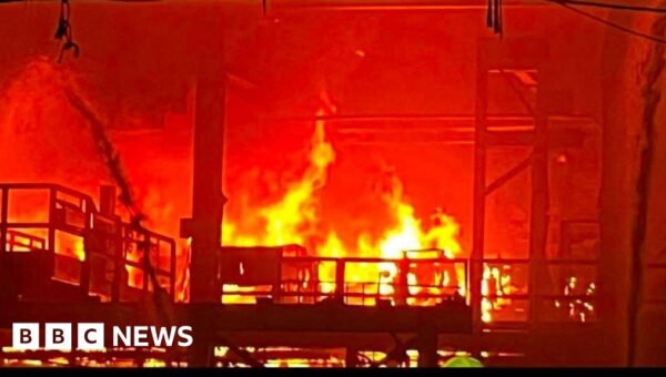 'Apocalyptic' Tata Steel fire breaks out as people told to stay indoors
