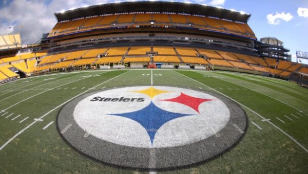 NFL Analyst Claims Former Rival QB Would Be 'Perfect' For Steelers