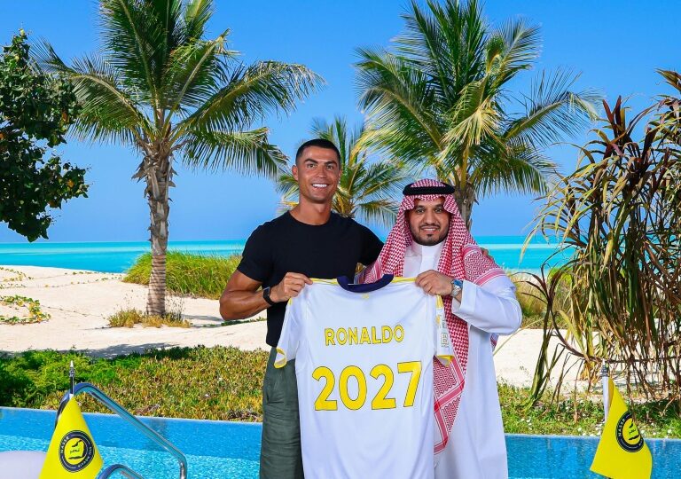 Saudis in World Cup spotlight after $2bn spending spree