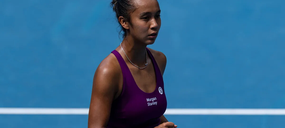 Leylah Fernandez debuts two-toned Lululemon kit for grass season