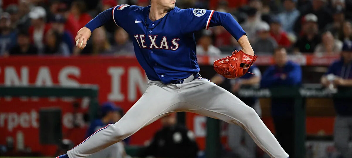 Rangers activate Winn from i.l.