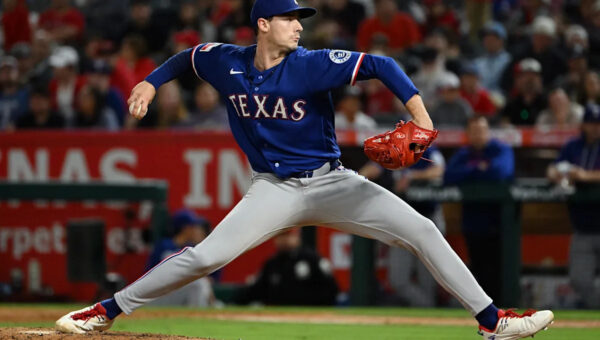Rangers activate Winn from i.l.