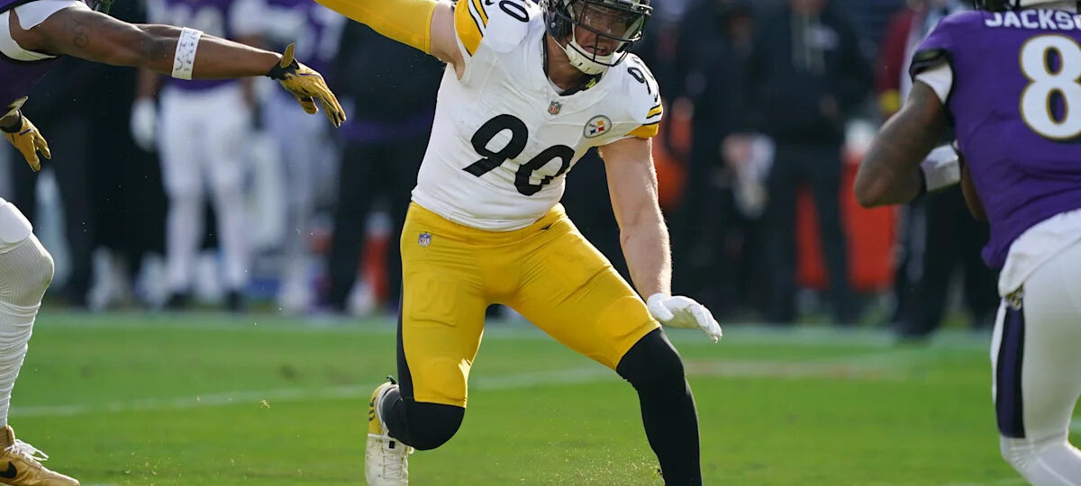 Jesse Minter respects the AFC North, but puts the pressure on Ravens