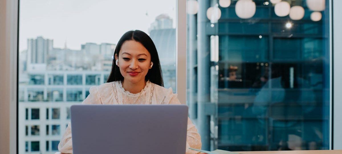 Employers want entry-level workers with senior-level skills in the age of AI, a huge PwC analysis found