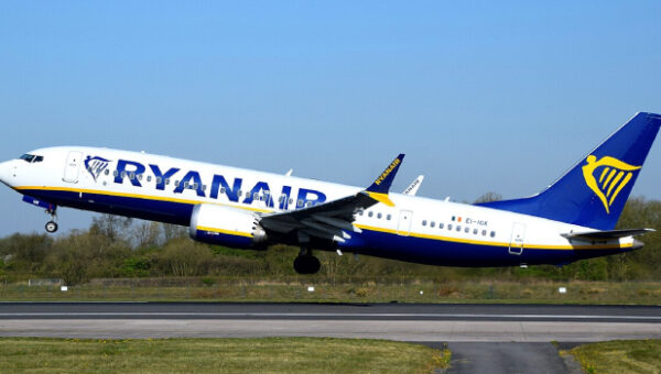 UK Probes Ryanair Over Fees For Parents To Sit With Children