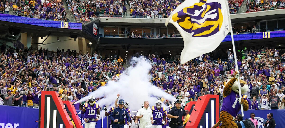 LSU football earns commitment from 3-star running back Brennan Lacy