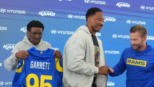Report: Rams were the only serious suitor for Myles Garrett