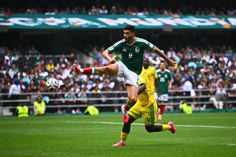 Jiménez crowns comeback from horrific injury with World Cup goal