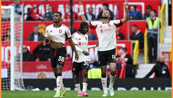 Report: Liverpool star informs club he wants transfer exit amid PL interest