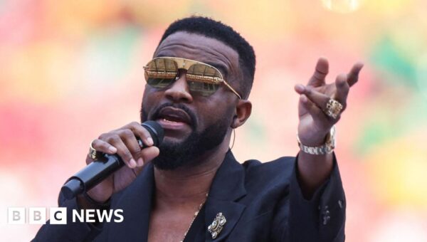 Singer Fally Ipupa’s pride at being given major DR Congo honour