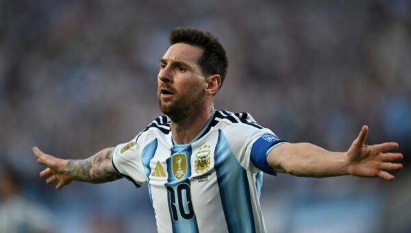 Messi equals World Cup goalscoring record in Argentina romp
