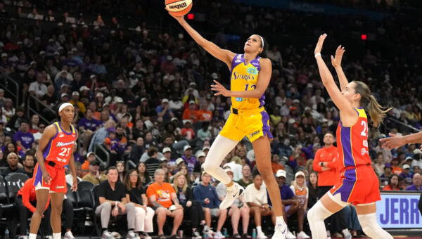 Sparks’ Rae Burrell stuns with daring pregame outfit vs. Wings
