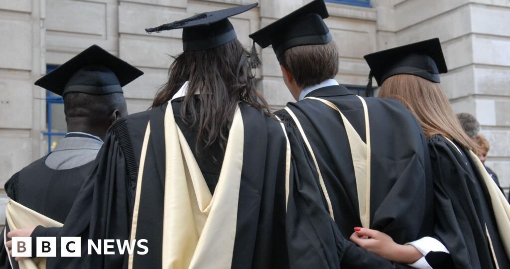 Third of people say uni degree not worth it, as student loan inquiry begins