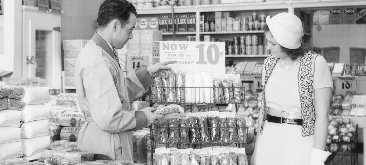 Photos of the first supermarkets show how grocery shopping has transformed over the last century