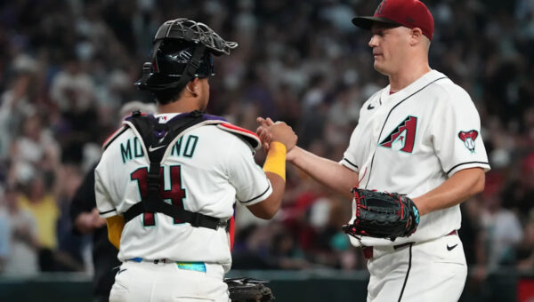 Pavin Smith's 1st homer of the season lifts the Diamondbacks over the Angels 4-3