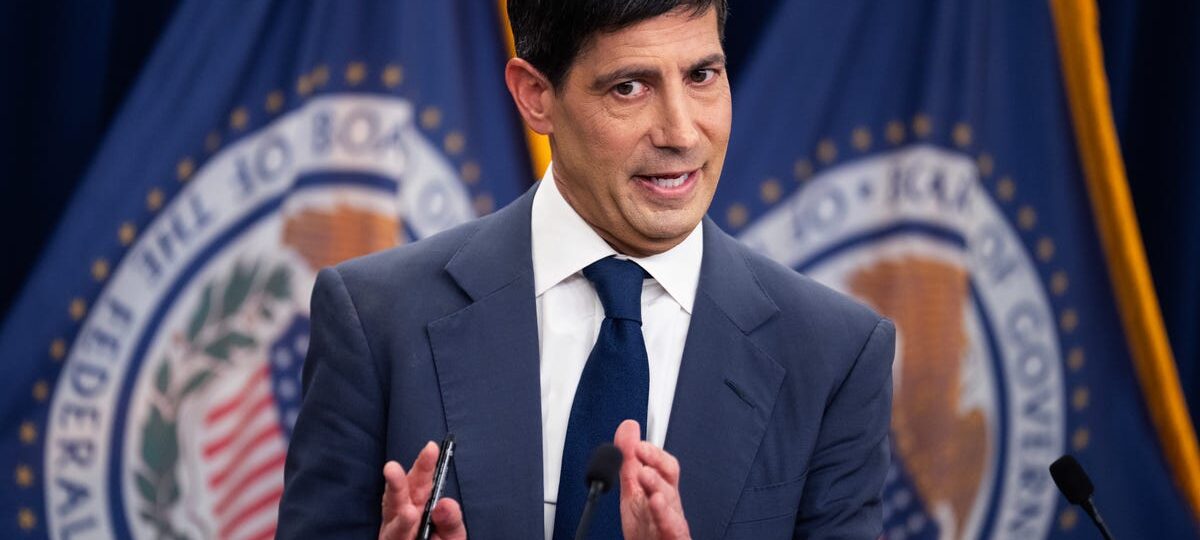 What smart people are saying after Fed chair Kevin Warsh's debut