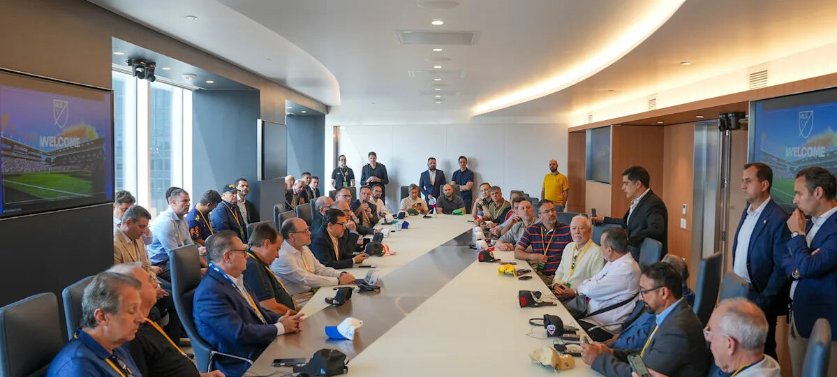 CBF meets clubs and FAs at MLS to discuss US league model