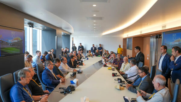 CBF meets clubs and FAs at MLS to discuss US league model