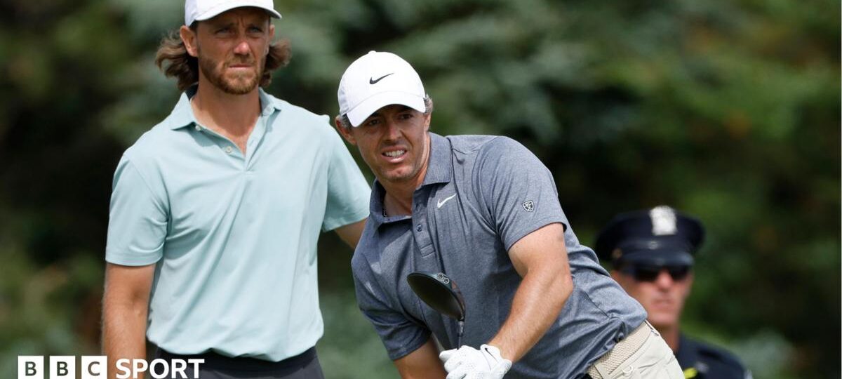 Clark in control of US Open as wind hinders McIlroy and Scheffler