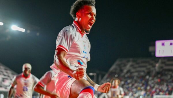 Haiti forced to change World Cup kit over war imagery