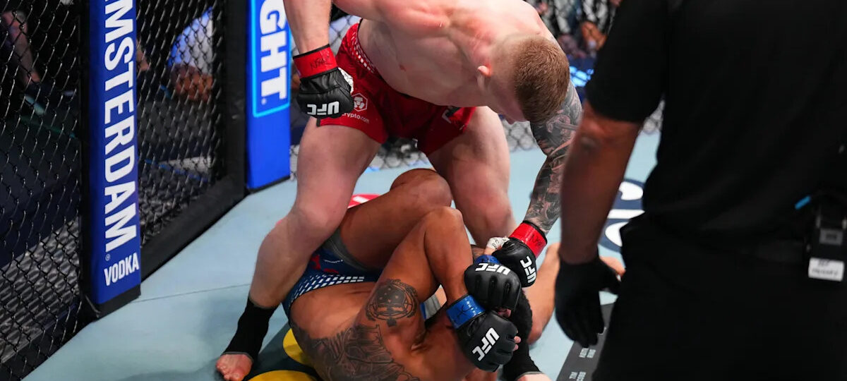 One fighter transported to hospital following violent UFC Vegas 118 card