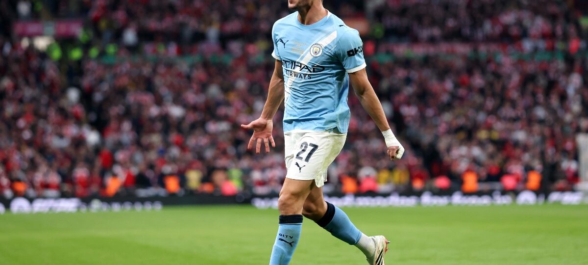 A plan has emerged about the type of right-back Manchester City are targeting