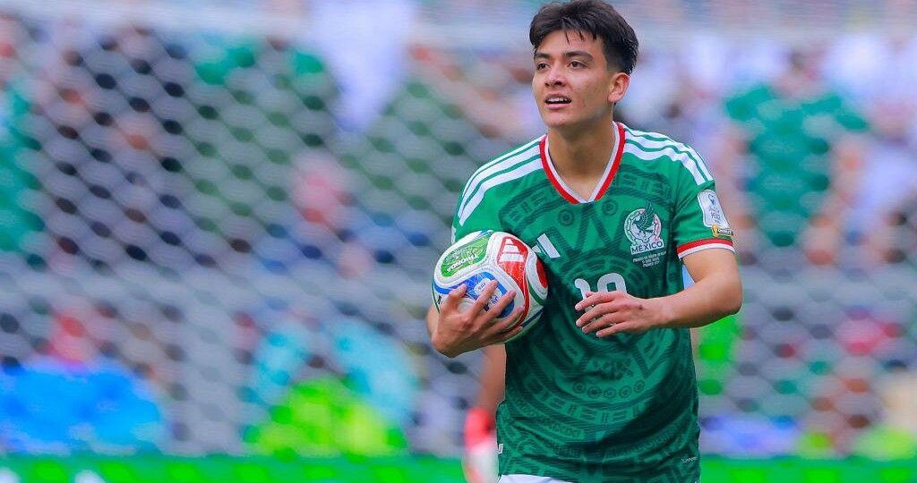 Will three points guarantee a spot in World Cup knockouts?