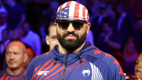 UFC star yells ‘Michelle Obama is a man’ at Donald Trump’s White House event