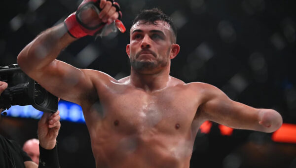 Nick Newell, who fought Justin Gaethje with one hand 12 years ago, calls the new UFC champ ‘a one-of-one human being’