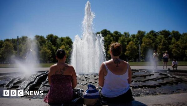 Europe’s deadly heatwave breaks German record and halts public events