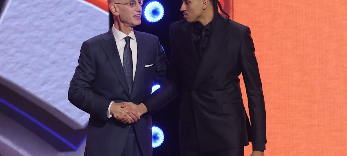 Lakers’ draft pick Cameron Carr previously called out Shai Gilgeous-Alexander’s flopping