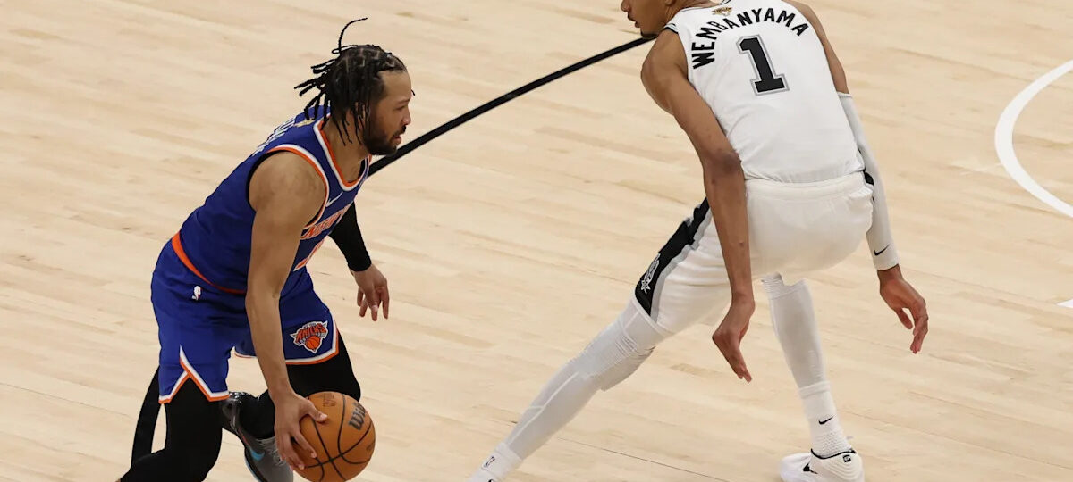 Victor Wembanyama-Jalen Brunson incident fuels heated debate