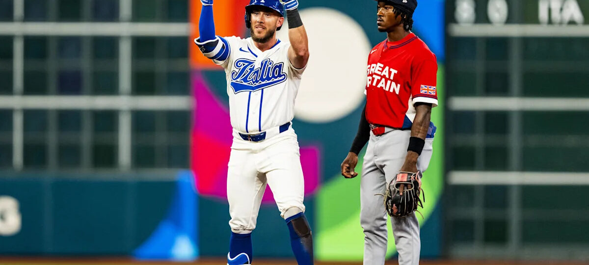 Flurry of roster moves as Mariners place Matt Brash on 15-day IL, activate UTIL Miles Mastrobuoni