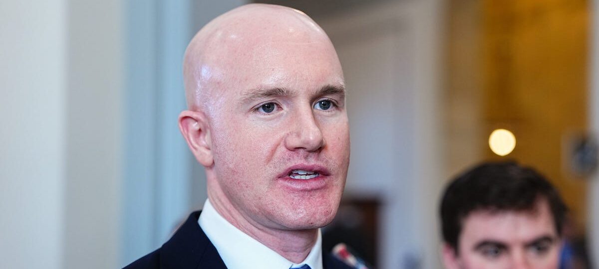 Coinbase’s CEO outlined 5 strategies to keep AI spend low without limiting tokens