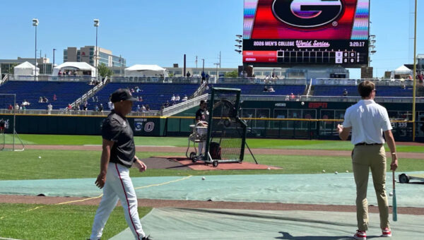 What channel is Georgia baseball vs Texas today in College World Series? Time, TV