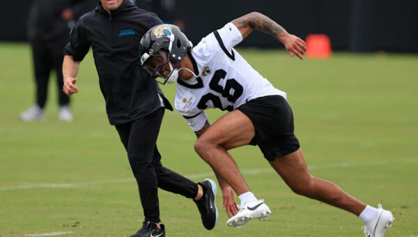 Jaguars roster: CB Preston Hodge faces uphill roster battle