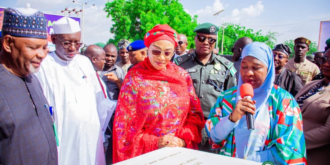 First Lady launches National Community Food Bank Programme for North-West