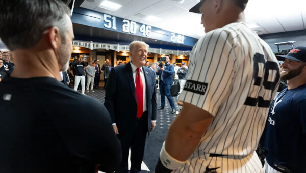 President Trump sides with MLB owners in CBA fight with union: ‘If you don’t have a salary cap you don’t have a sport’