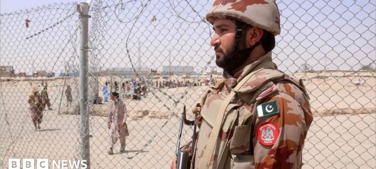Afghan Taliban launch strikes on border with Pakistan as tensions escalate