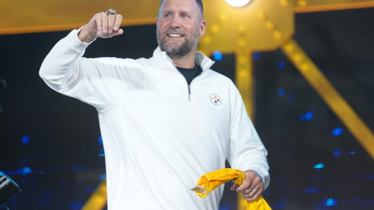 Ben Roethlisberger Predicts Steelers Record Under Mike McCarthy