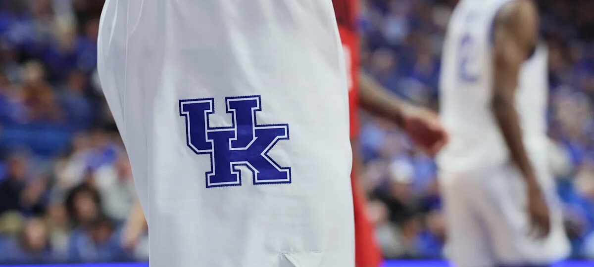 Kentucky basketball offers a four-star point guard in the 2027 class
