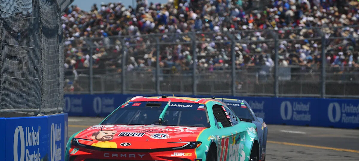 Denny Hamlin quickly catching Tyler Reddick for points lead in 2026
