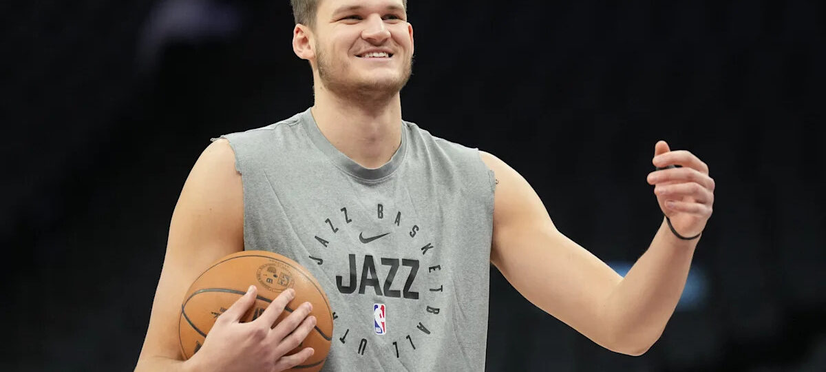 Reporter: Walker Kessler will meet with Lakers