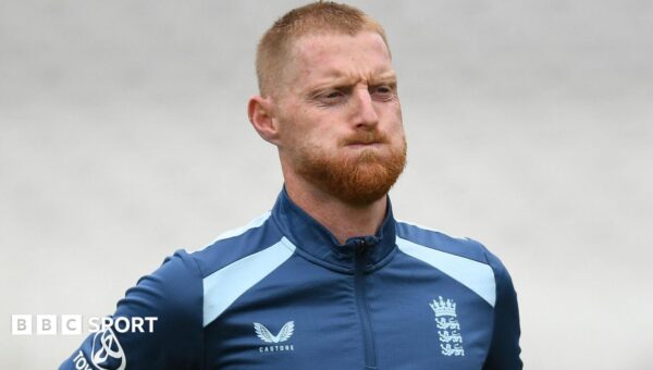 Lord Botham criticises Stokes for breaking curfew