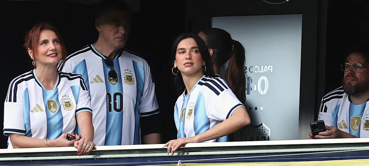 FC Breakfast: Dua Lipa x Roberto Martinez , Kyks strikes again